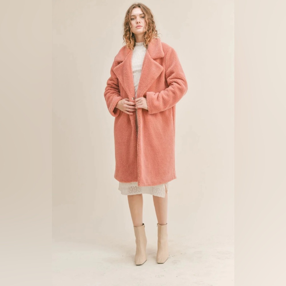 Sadie & Sage Size XS Gemma Teddy Coat Pink Peach Oversized
